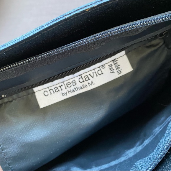 SOLD Charles David Leather Zebra Print 90s Tote - Picture 8 of 10